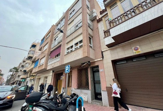 Herverkoop - Appartement / Flat -
Torrevieja - Center
