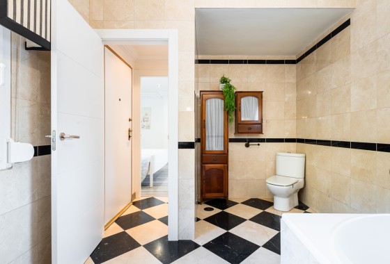 Herverkoop - Vrijstaande Villa -
Dehesa de Campoamor - Costa Blanca
