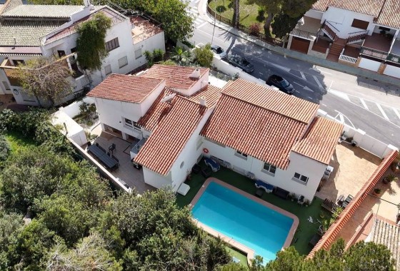 Herverkoop - Vrijstaande Villa -
Dehesa de Campoamor - Costa Blanca