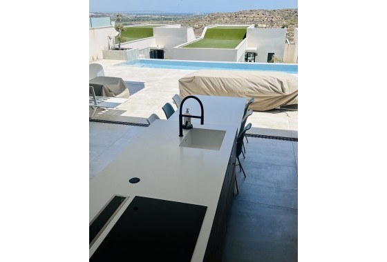 Herverkoop - Vrijstaande Villa -
Rojales Hills - Costa Blanca