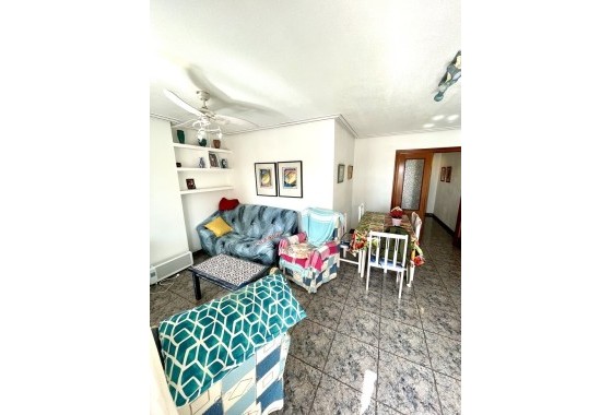 Revente - Appartement -
Torrevieja - Playa de cura
