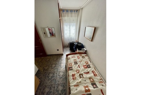 Revente - Appartement -
Torrevieja - Playa de cura