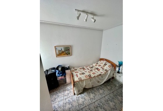 Revente - Appartement -
Torrevieja - Playa de cura