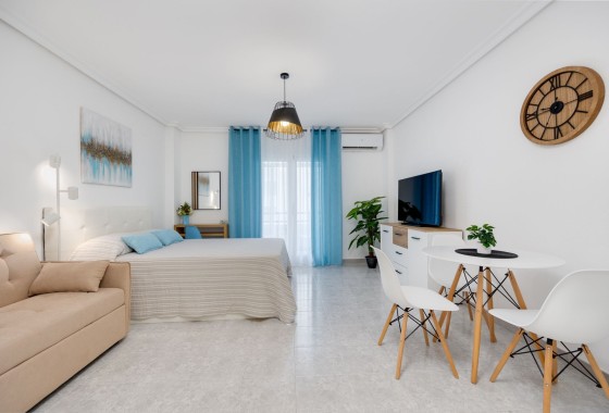 Herverkoop - Appartement / Flat -
Torrevieja - Costa Blanca