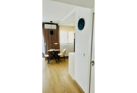 Herverkoop - Appartement / Flat -
Torrevieja - Costa Blanca