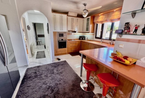 Sprzedaż - Willa wolnostojąca -
Algorfa - Lomas de la Juliana