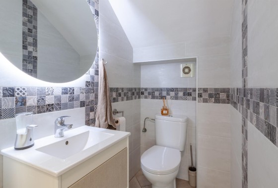 Venta - Chalet Independiente -
Orihuela Costa - Los Almendros-la Florida