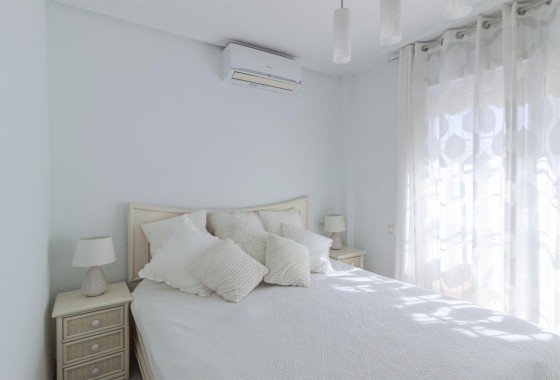 Venta - Chalet Independiente -
Orihuela Costa - Los Almendros-la Florida