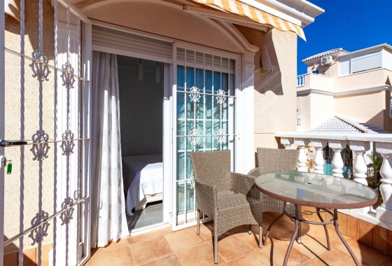 Venta - Chalet Independiente -
Orihuela Costa - Los Almendros-la Florida