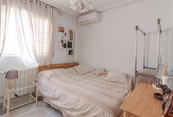 Venta - Chalet Independiente -
Orihuela Costa - Los Almendros-la Florida