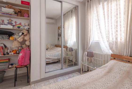 Venta - Chalet Independiente -
Orihuela Costa - Los Almendros-la Florida