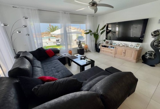 Herverkoop - Vrijstaande Villa -
Ciudad Quesada - Rojales - Ciudad Quesada