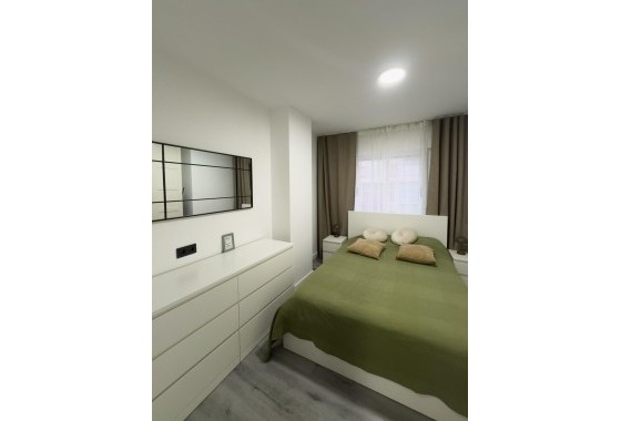 Revente - Appartement -
Torrevieja - Curva del Palangre