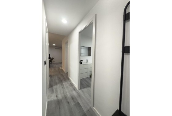Revente - Appartement -
Torrevieja - Curva del Palangre