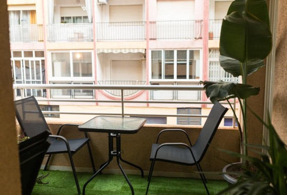 Revente - Appartement -
Torrevieja - Curva del Palangre