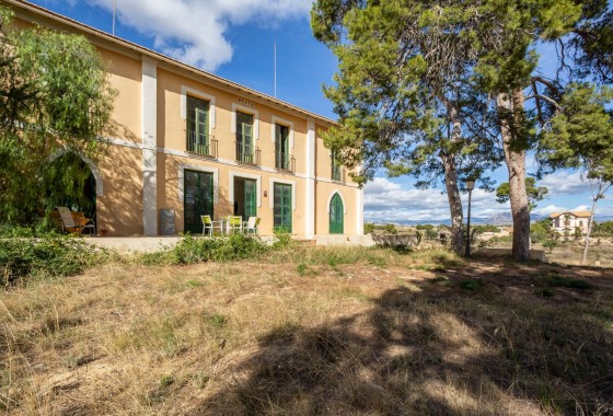 Sale - Detached Villa -
Alicante - Costa Blanca
