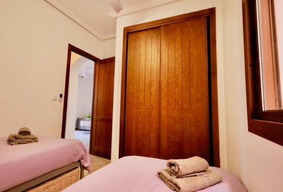 Venta - Apartamento / Piso -
Torrevieja - Aguas Nuevas