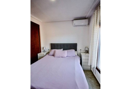 Venta - Apartamento / Piso -
Torrevieja - Aguas Nuevas