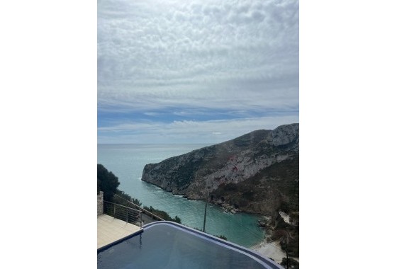 Sale - Detached Villa -
Jávea - Costa Blanca