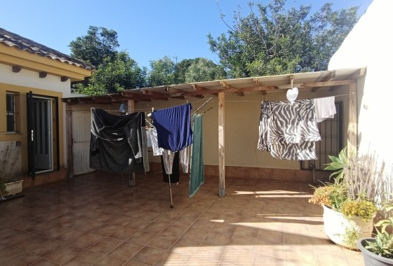 Resale - Freistehende Villa -
Avileses - Inland