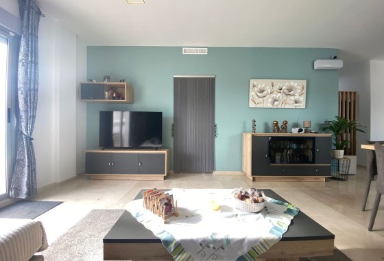 Herverkoop - Appartement / Flat -
Dehesa de Campoamor - Las Filipinas