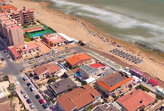 Herverkoop - Stadswoning -
Torrevieja - La Mata