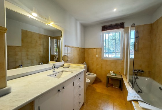 Venta - Chalet Independiente -
Los Belones - Inland