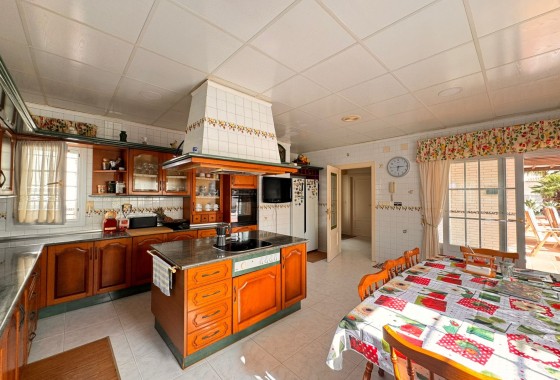 Sale - Detached Villa -
La Manga del Mar Menor - Costa Calida