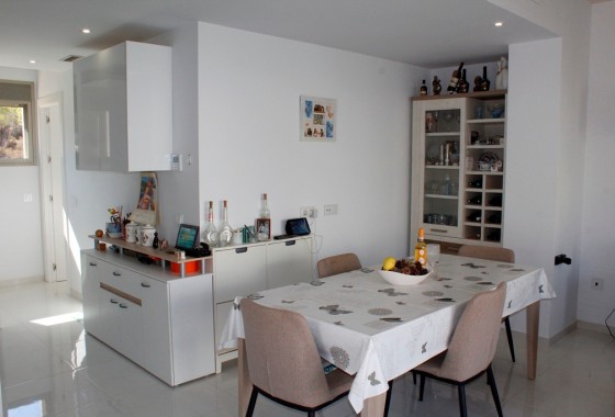 Revente - Villa Individuelle -
San Miguel de Salinas - Inland