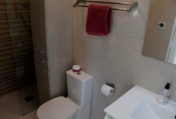 Revente - Villa Individuelle -
San Miguel de Salinas - Inland