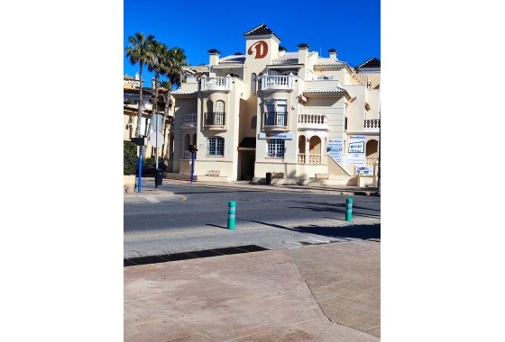 Revente - Appartement -
Torrevieja