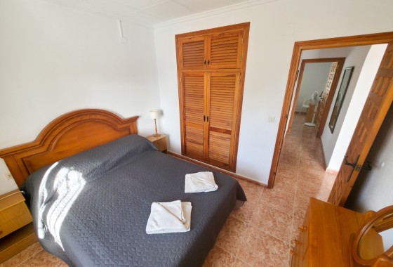 Sprzedaż - Willa wolnostojąca -
Torrevieja - Costa Blanca