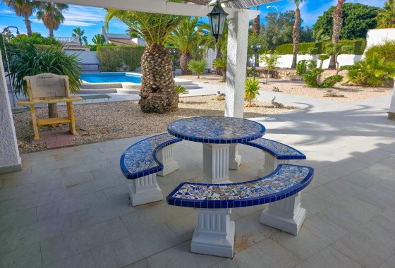 Sprzedaż - Willa wolnostojąca -
Torrevieja - Costa Blanca