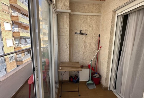 Revente - Appartement -
Torrevieja - Estacion de autobuses