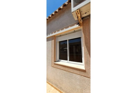 Herverkoop - Appartement / Flat -
Torrevieja - Playa de los Locos