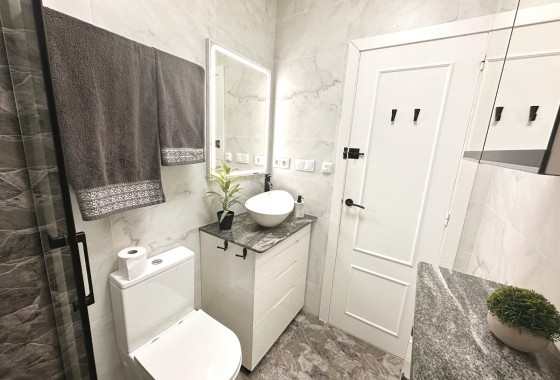 Herverkoop - Appartement / Flat -
Torrevieja - San Luis