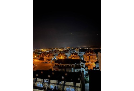 Herverkoop - Appartement / Flat -
Torrevieja - Aguas Nuevas