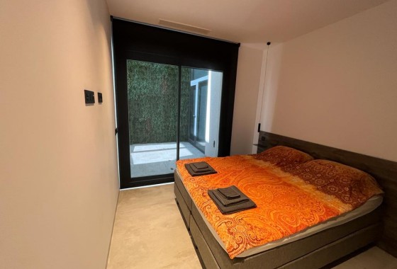Venta - Chalet Independiente -
Rojales - Inland