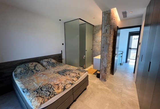 Venta - Chalet Independiente -
Rojales - Inland