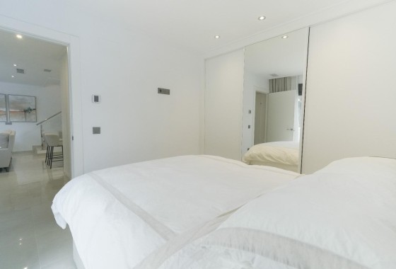 Resale - Freistehende Villa -
Dolores