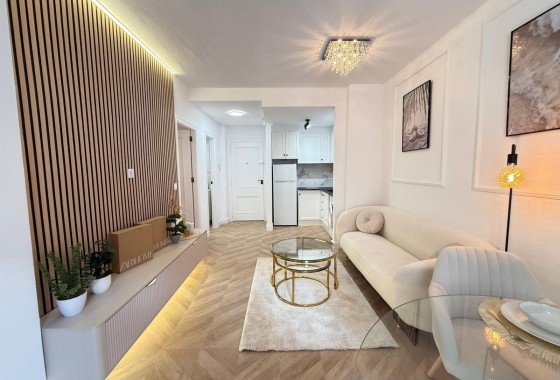 Sprzedaż - Apartament / Mieszkanie -
Torrevieja - Parque de las Naciones