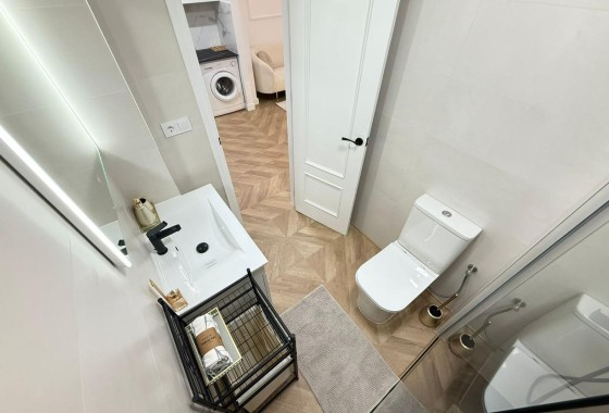 Sprzedaż - Apartament / Mieszkanie -
Torrevieja - Parque de las Naciones
