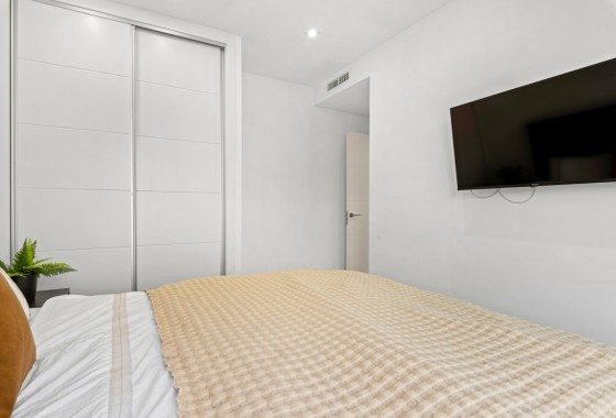 Venta - Chalet Independiente -
Cabo Roig - Costa Blanca