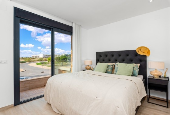 Venta - Chalet Independiente -
Cabo Roig - Costa Blanca