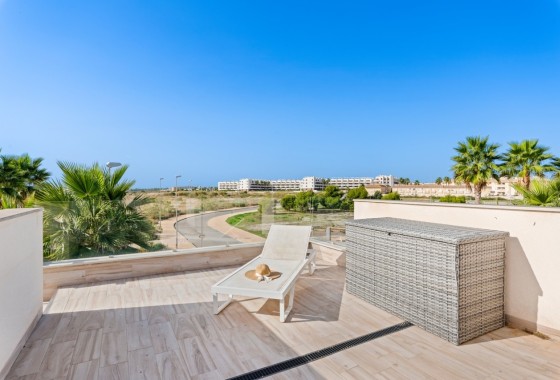 Venta - Chalet Independiente -
Cabo Roig - Costa Blanca