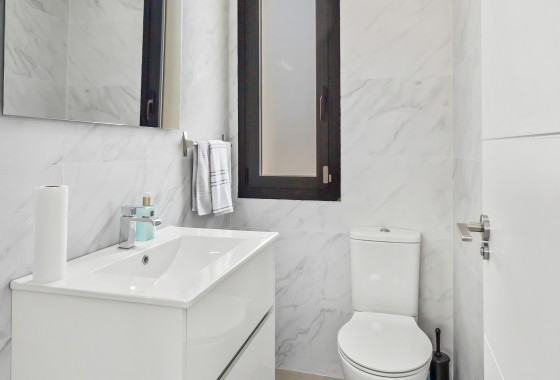 Herverkoop - Vrijstaande Villa -
Algorfa