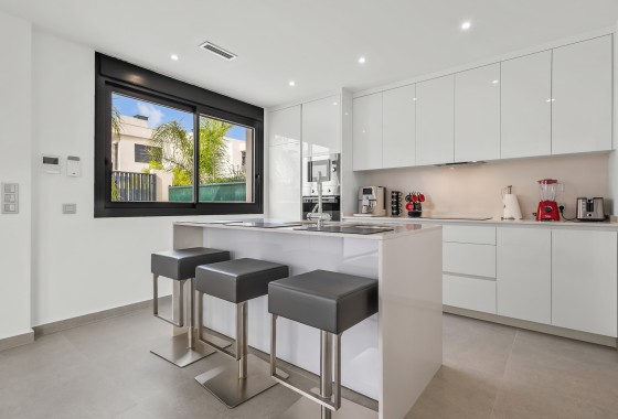 Herverkoop - Vrijstaande Villa -
Algorfa