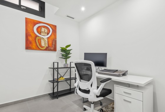 Herverkoop - Vrijstaande Villa -
Algorfa