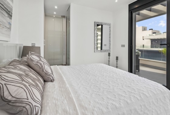 Herverkoop - Vrijstaande Villa -
Algorfa