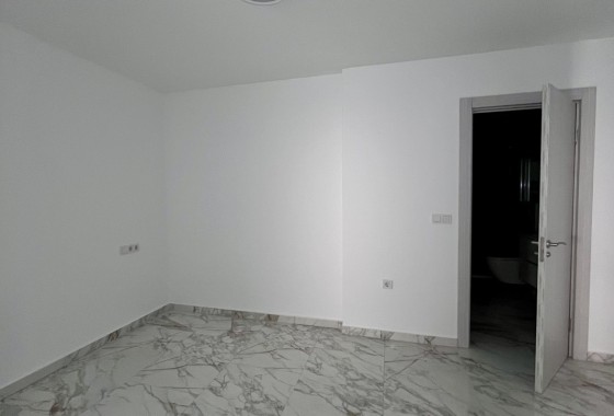 Venta - Apartamento / Piso -
Torrevieja - PLAYA LOS LOCOS